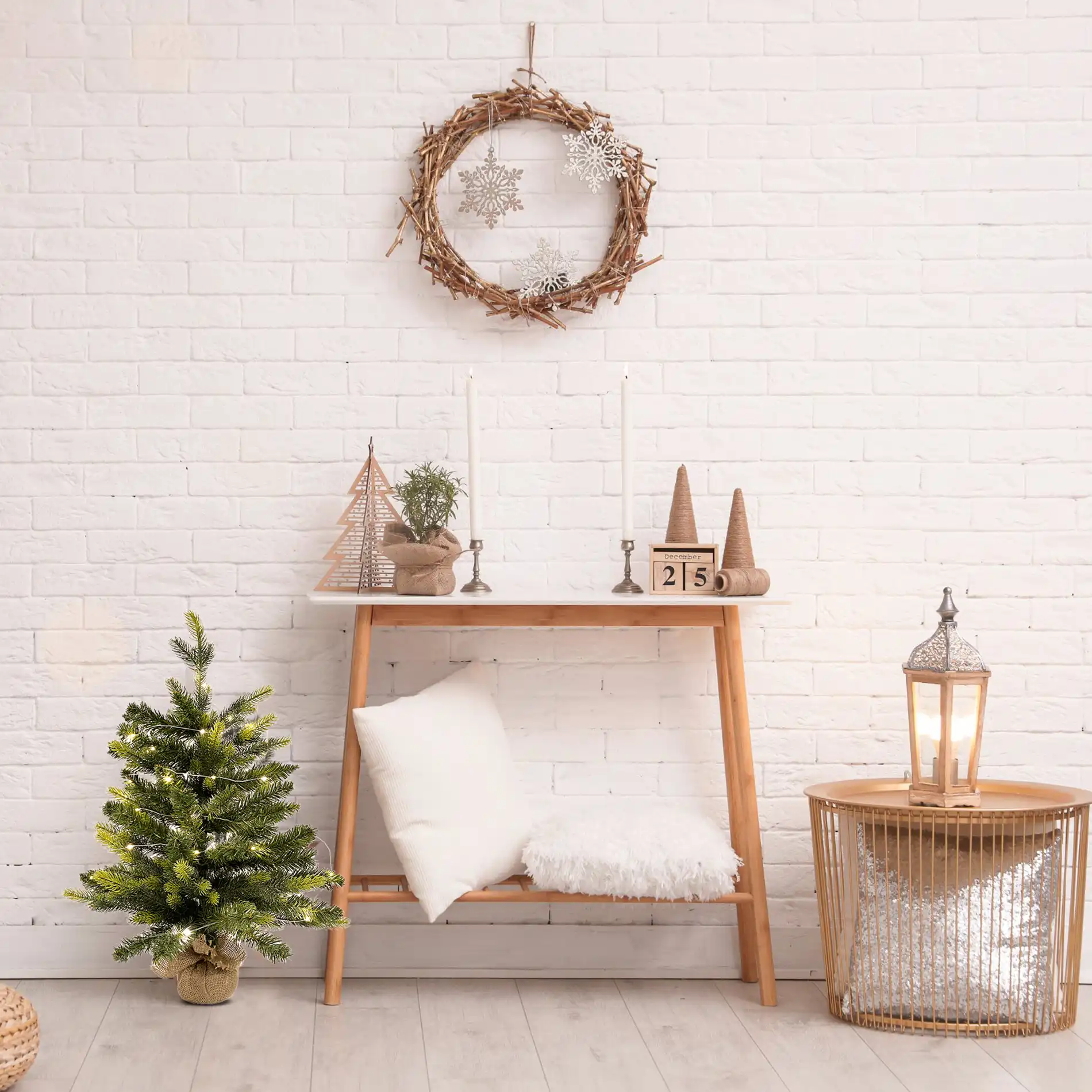 Agat - Albero di Natale da tavolo o da terra con luci a led H 60 cm - Image 7