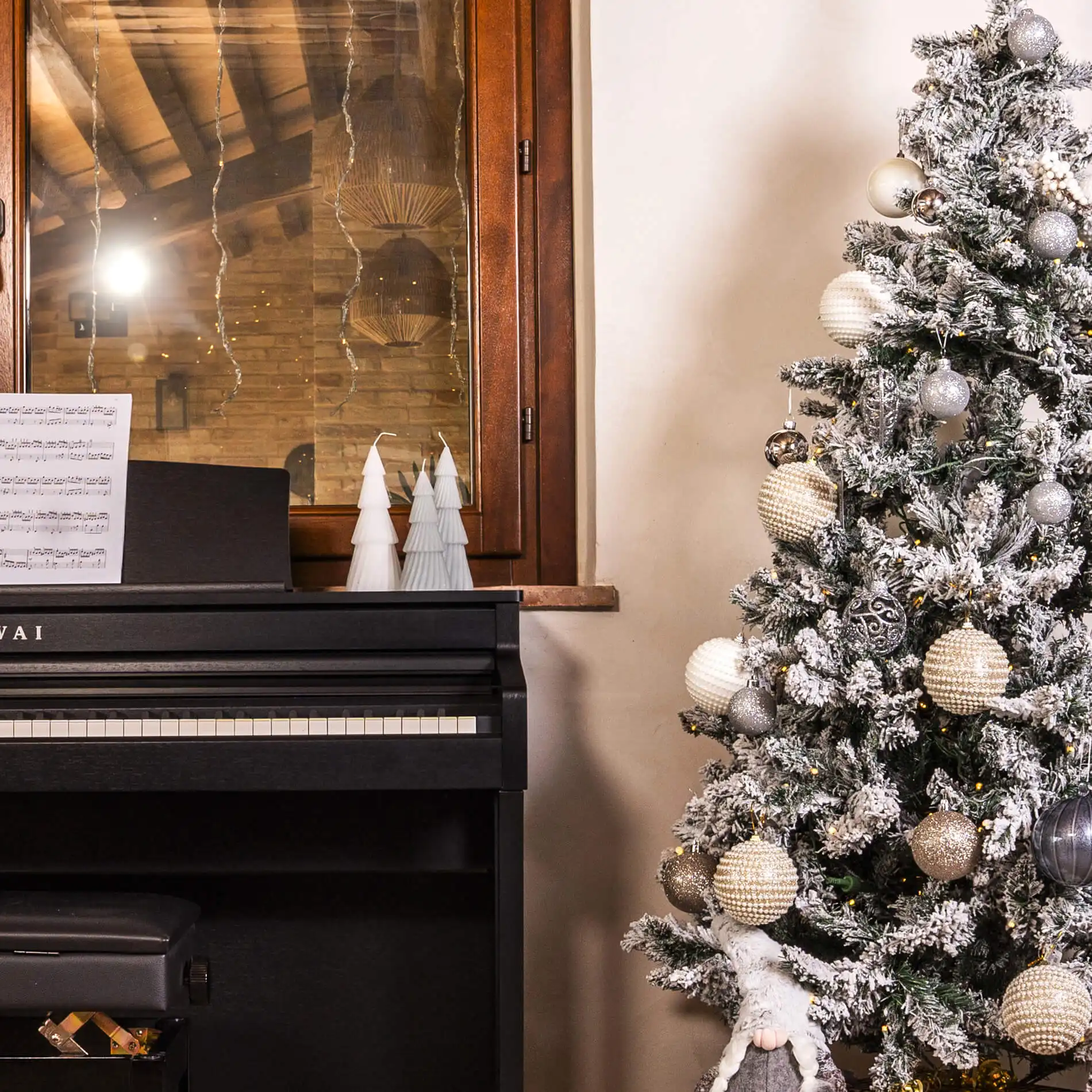 Alnus - Candele decorative grigie a tema Natale - Image 2