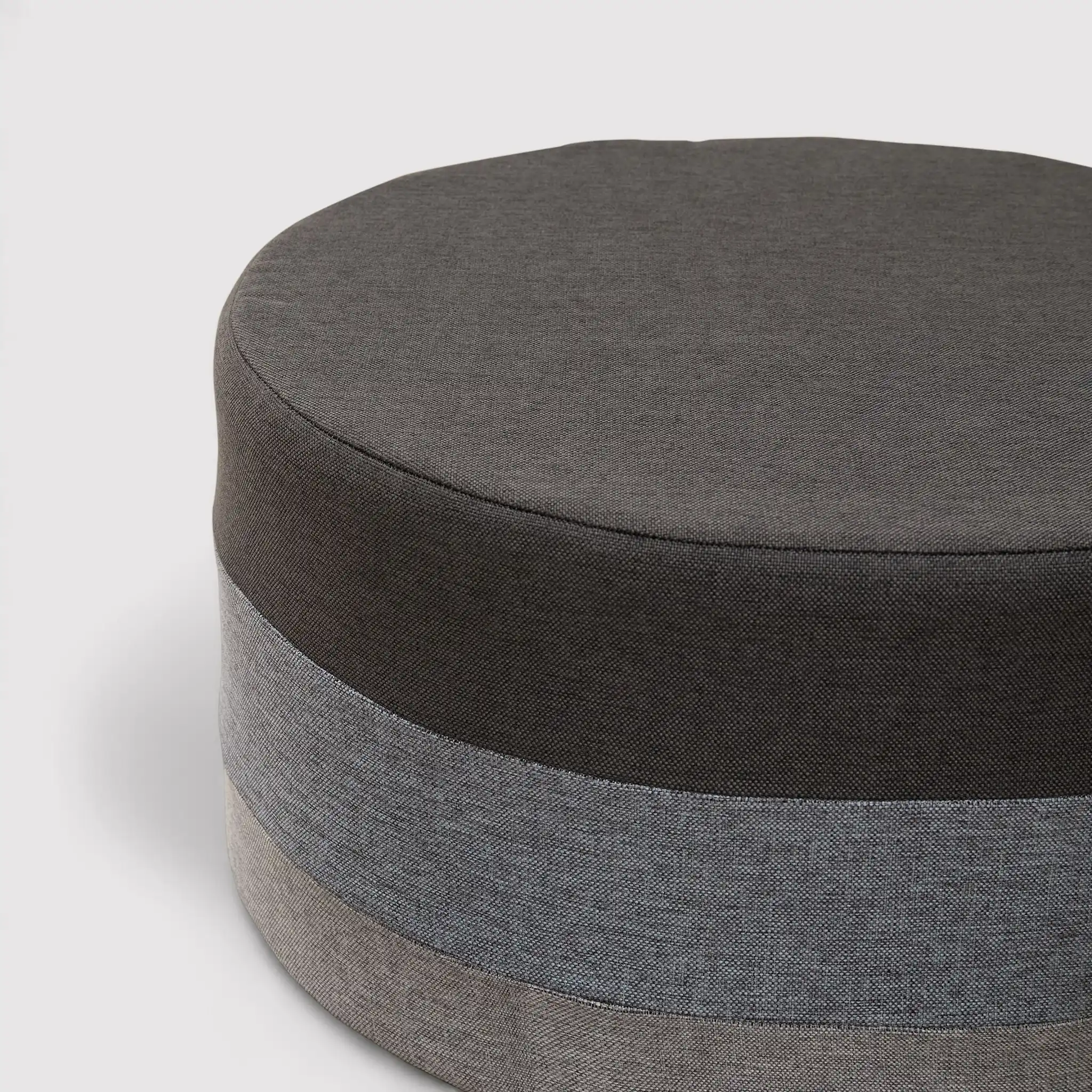 Ensete - Pouf poggiapiedi imbottito a righe da salotto - Image 3