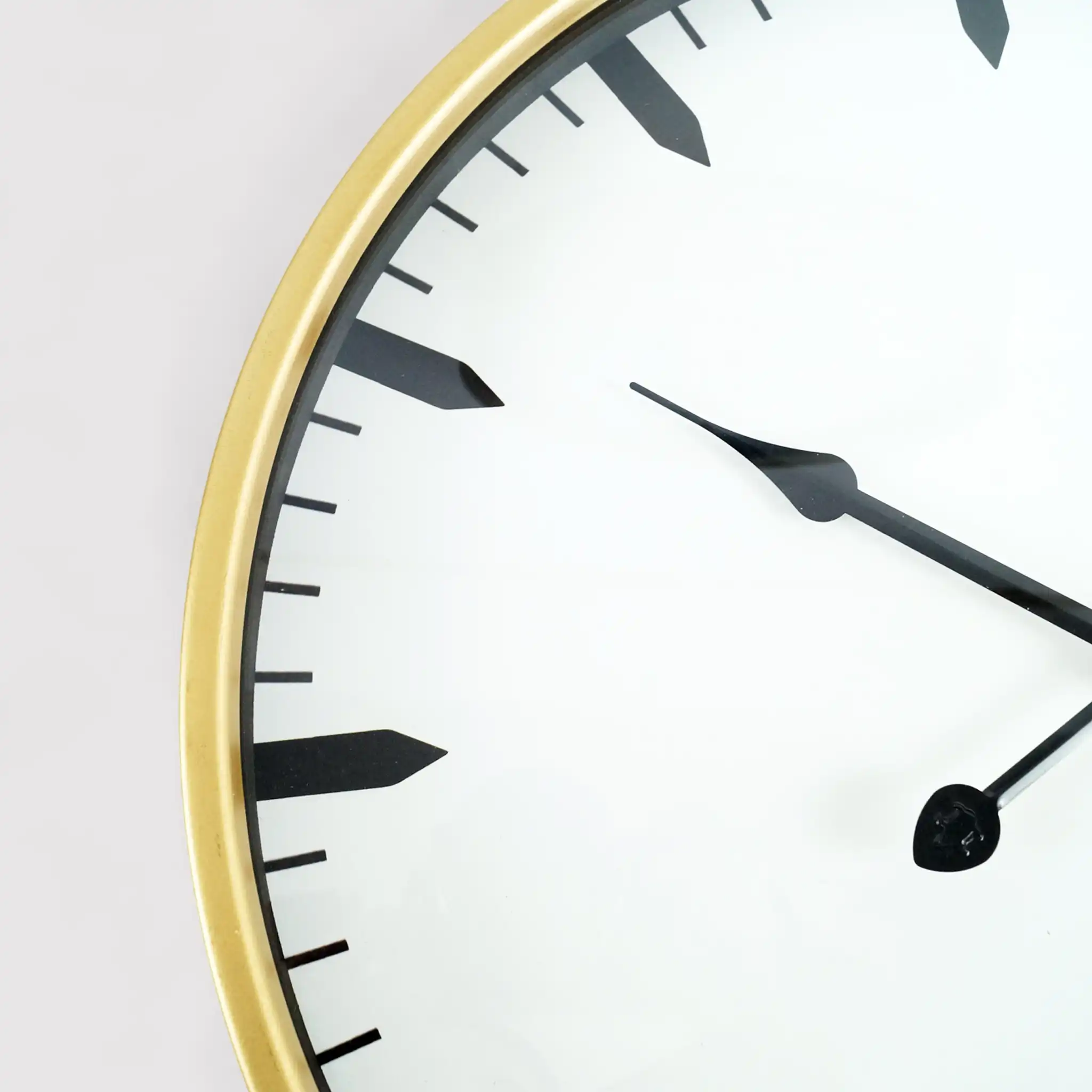 Harissa - Orologio a muro design in stile minimalista - Image 3