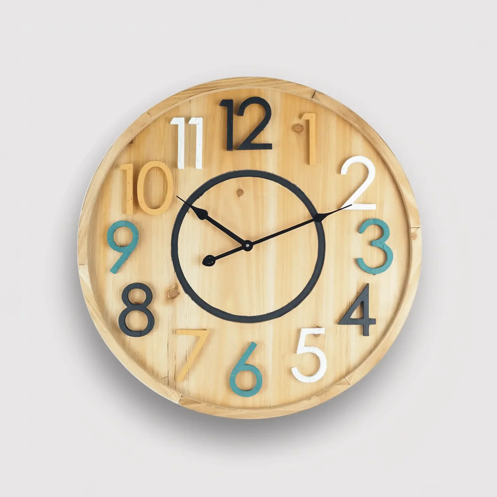 Kigelia - Orologio in stile scandinavo con numeri colorati