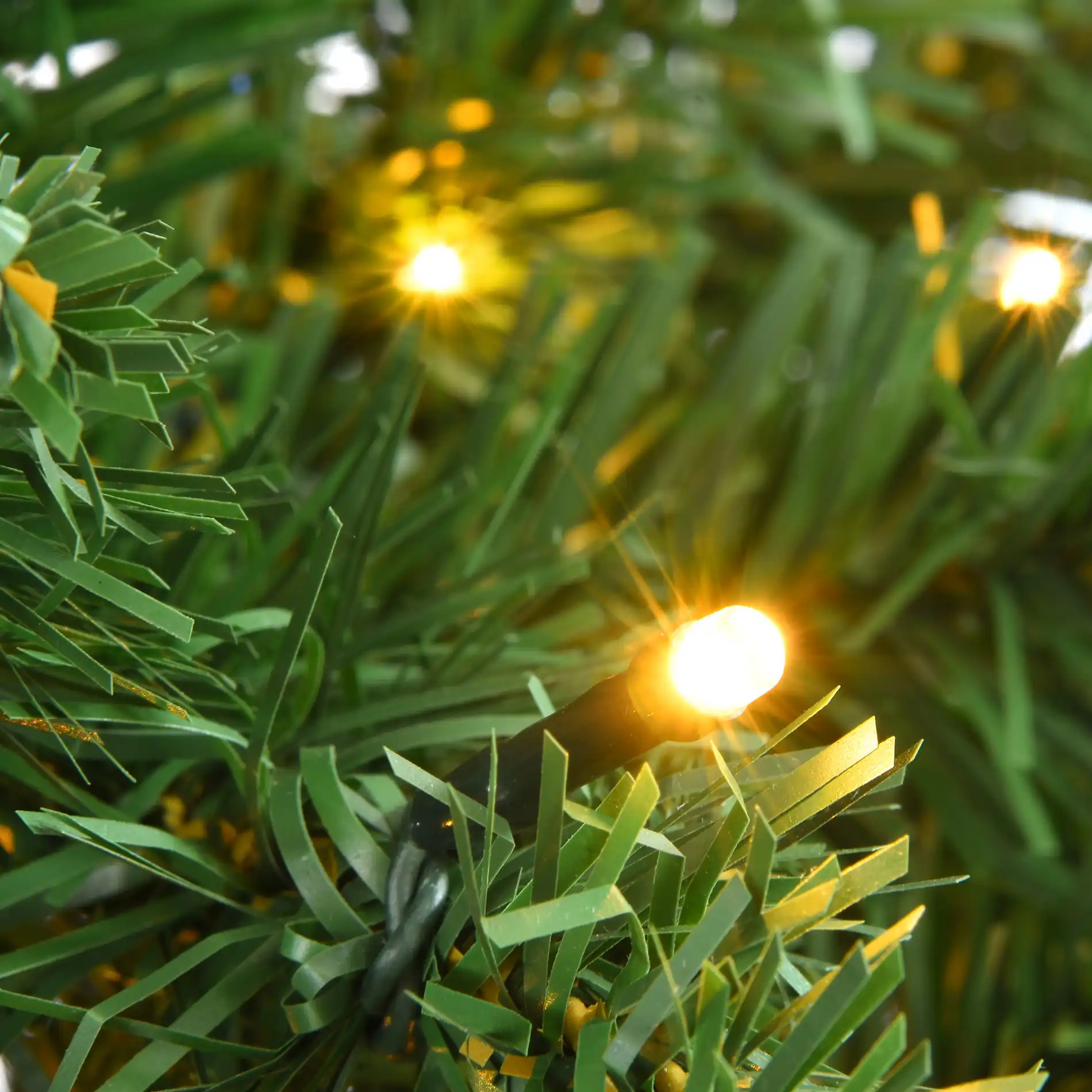 Nakhil - Albero di Natale verde con luci a led H 210 cm - Image 4
